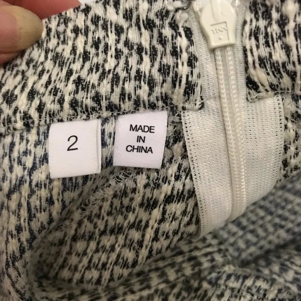 Derek Lam Textured Navy and White Flared Mini Skirt Size 2